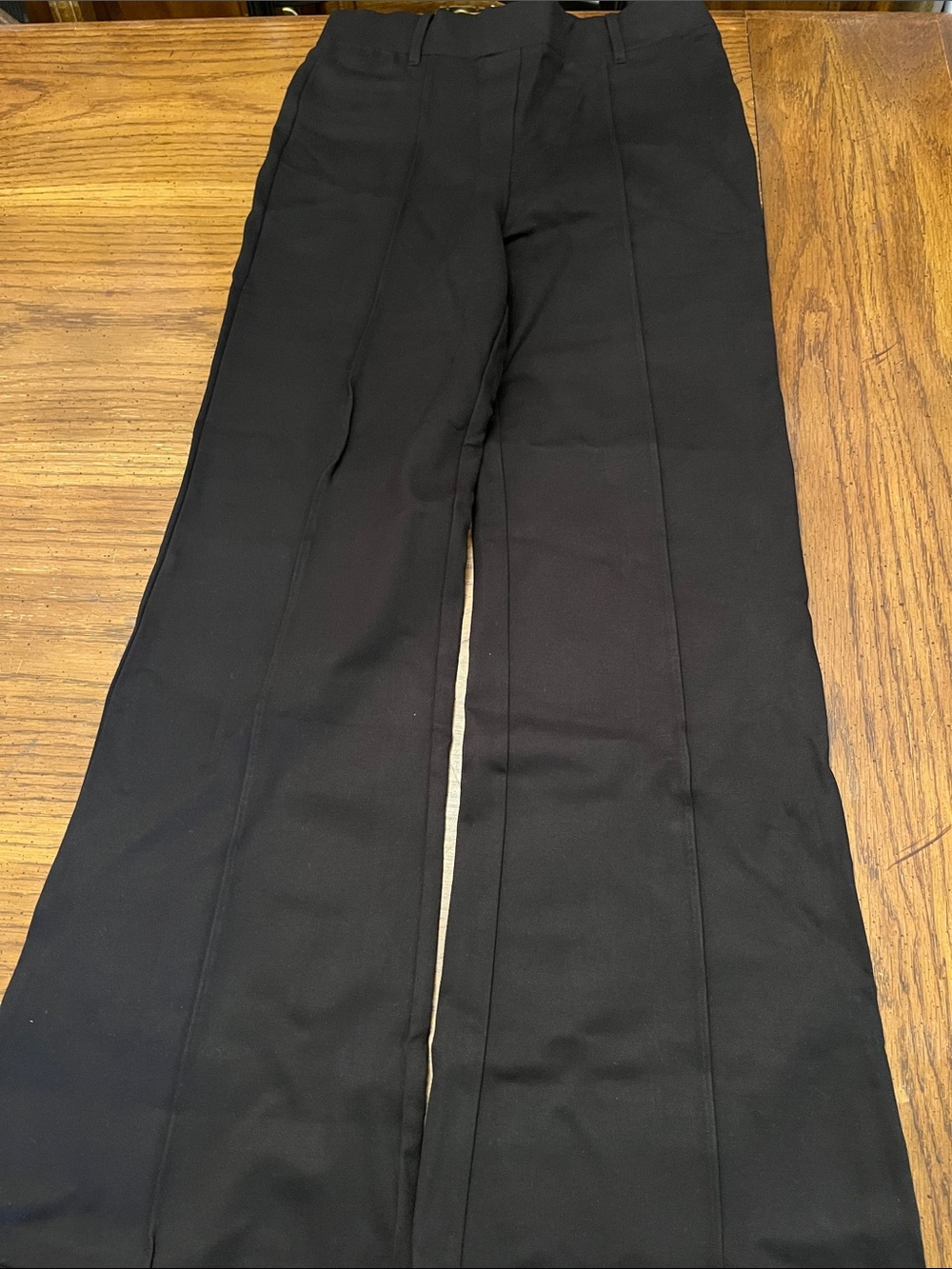 Quince Black Ultra Stretch Ponte Flare Leg‎ Pants, size medium, new with tags